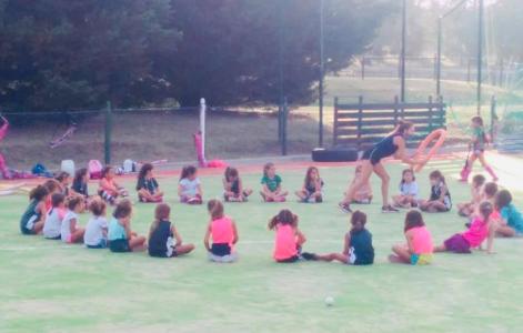 El semillero verde a puro juegos y hockey